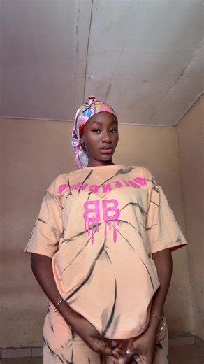 Vidéos de kellyshop20 (@kellyshop20) avec La même chose - Joé Dwèt Filé