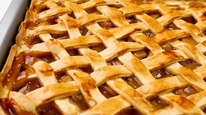 This Apple and Pear Slab Pie layers spiced apples and pears in a buttery, flaky crust. With warm cinnamon and nutmeg, it’s a deliciously comforting dessert for any occasion. Have you ever had apple and pear together? To get more detailed instructions, helpful tips, or to print the recipe click: https://www.errenskitchen.com/apple-and-pear-pie/ | Erren's Kitchen | Facebook