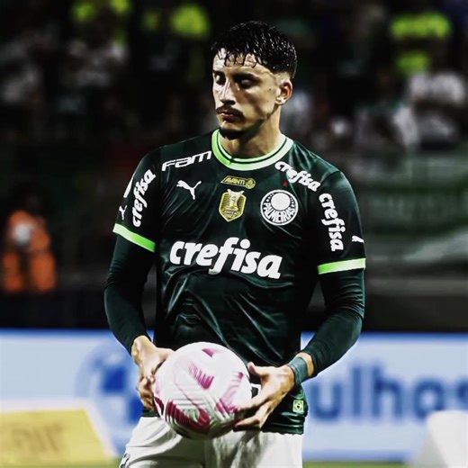 Joaquín Piquerez: Estrella do Palmeiras em Destaque