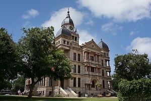 26 of the Best Things to Do in Denton with Kids you’ll Love! | Global Munchkins