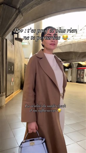 Ayse Cvsl on Instagram: "La fin 😂😂 Quel est votre métier ? #teacherlife #teachers #viedeprof"