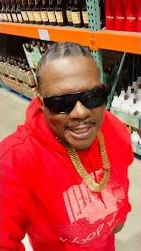 ROSES ARE RED 🌹 G-LEN B-DAY / VALENTINE BASH. 🎂🍲🎁🍾🥂🎤🎧❤️ ITS GOIN UP. FEB 14 @ 251 s MAIN ST.