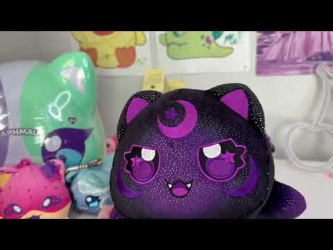 Aphmau Unboxing... Again...