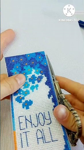 How to finish cross stitch in a bookmark