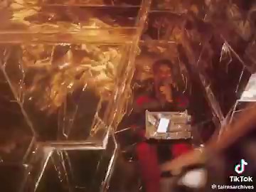 i felt so embarrassed at how much i was crying during this scene only to see everyone around me crying just as hard