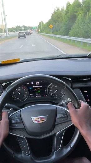 2020 Cadillac XT5 Sport AWD Acceleration Test