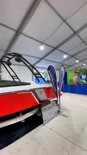 Tour of one of the coolest designed boats I’ve ever seen #boatbuddies | Boat Buddies