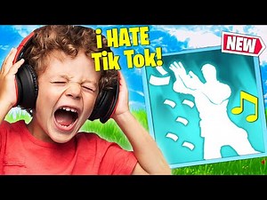 Trolling With *NEW* Money Dont Jiggle Jiggle TikTok Emote!