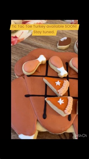 Got some really cute things coming for the month of November! This Tic Tac Toe Turkey will be part of a special Thanksgiving menu that will be debuting very soon! Who’s ready for turkey!! | Sweet Flower Cakery