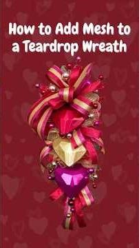 How to Add Mesh to a Teardrop Wreath. #wreath #diycrafts #diy