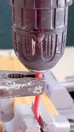 1.1K views · 3 comments | Simple and easy method to quickly strip wire insulation. #WireStripping #DIYHack #ToolTip | MKR ToolMate | Facebook