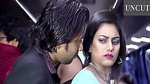 Love On Moving Bus Uncut Season 01 Episodes 04 - RedPorn.Tv