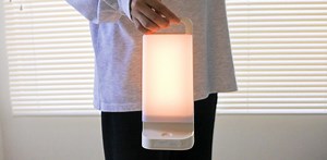 防災の強い味方。太陽光で充電できる｢LEDライト兼モバイルバッテリー｣