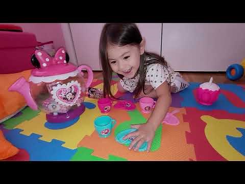 Minnie Mouse Tea Party Set!🍵