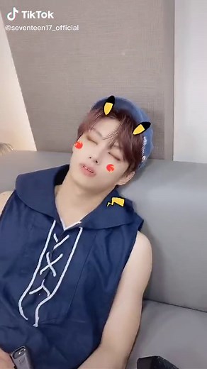Left Right Challenge by SEVENTEEN | Lirik Lagu, TikTok Challenge, and More