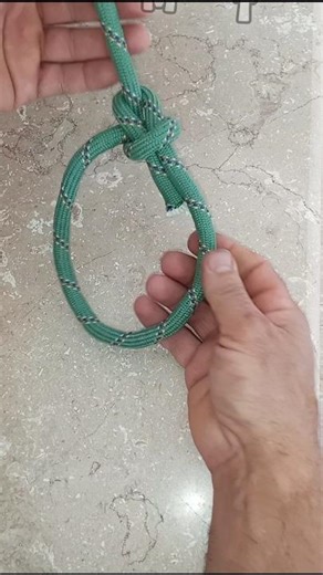 Bowline Knot Tutorial: The Easiest Way to Make a Strong, Secure Loop