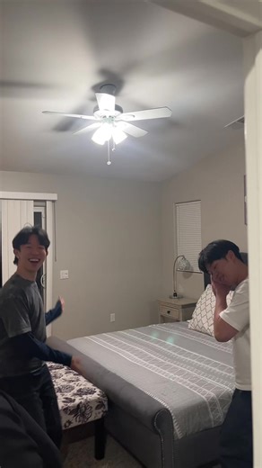 house tour !! #boystrip #fun #jamuune #jtree #lyfe | House Tour