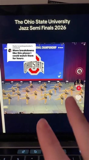 Replying to @jumbopalombo just using them as an example to show how much more goes into turning as a team! #udanationals #uda #ohiostatedanceteam #dance #dancer