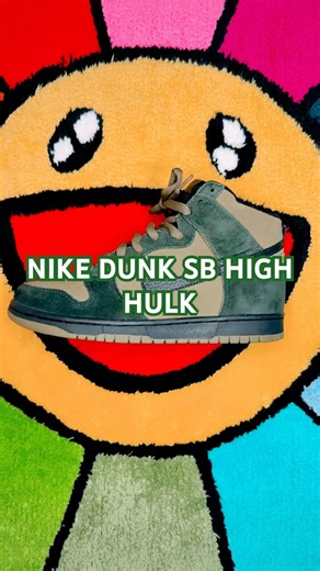 PERFECT APRIL/420 SHOE NIKE DUNK SB HIGH HULK #APRIL #420 #DUNKSB #SBDUNK #SNEAKERREVIEW #KICKS