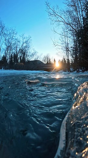 Frozen Rivers in Alaska: A Stunning Natural Phenomenon