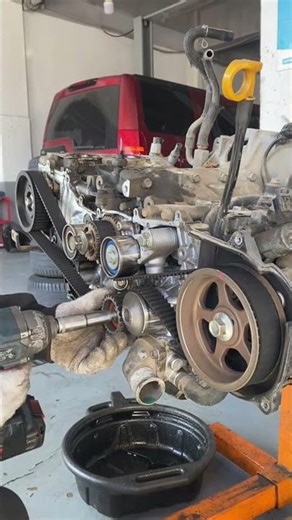 Subaru Boxer Engine Full Teardown Before Major Overhaul!
