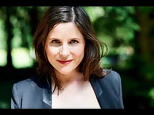 Ariadne von Schirach liest aus "Glücksversuche" (Klett-Cotta)