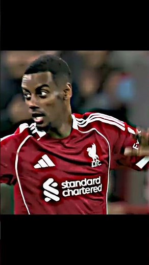 Isak's first Goal for Liverpool