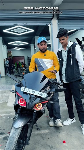SSR MOTOHUB on Instagram: "Pulsar RS 200 Restoration & Modification Part-2 at @ssrmotohub Kasia Gopalgarh UP #ssrmotohub #ssrmodifications #bikemods #custombike #pulsarrss200 #rs200 #rs200lover #rs200modified Comment me batao kaisa laga work aap sabhi ko."