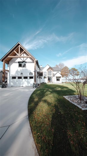 ✨ Waterfront Luxury Meets Carolina Calm ✨ Tucked along the main channel of Lake Norman, this modern farmhouse retreat blends everyday comfort with sunset-soaked serenity. Step inside this thoughtfully designed lakefront home in Sherrills Ford, where soaring ceilings, panoramic windows, and designer touches (hello, LeCornue range from Paris 👀) set the stage for effortless luxury. Outdoors? Resort-style pool. Private dock. And front-row seats to those Lake Norman sunsets. 🌅 📍 Just minutes from 