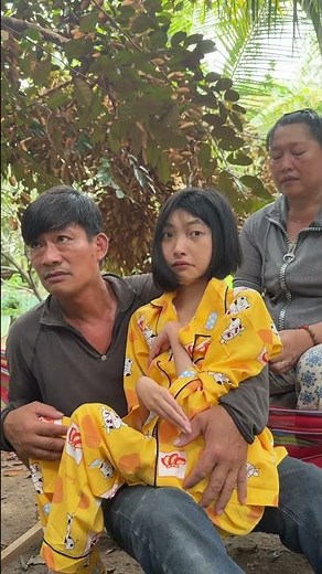 Heartbreaking: 18-Year-Old Xuan Mai’s Battle with Cerebral Palsy — Tears Fall Hearing Her Parents...