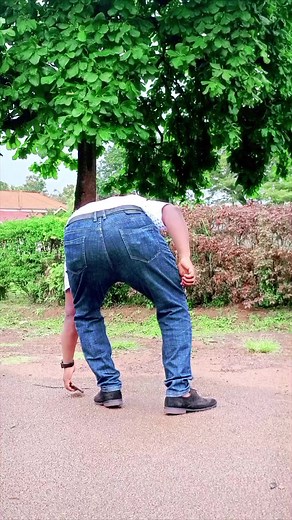 Lingala Dance Music by #Lugolobi African Dance