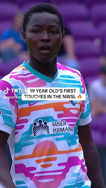 Chiamaka Okwuchukwu's Dramatic NWSL Debut Highlights