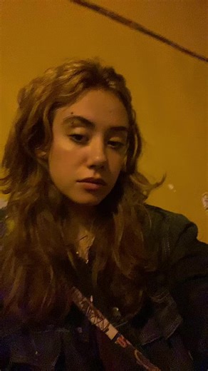 jo 🦀 (@jojolimans_)’s videos with Short Skirt / Long Jacket - CAKE