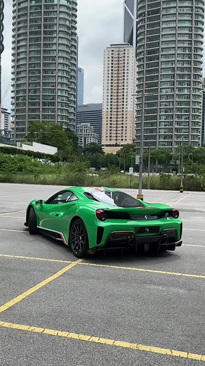 Explore the Stunning Signal Green Ferrari 488 Pista