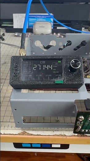 Micro Pocket SSB receiver! (review) Based on ESP32 + Si4732 Chip