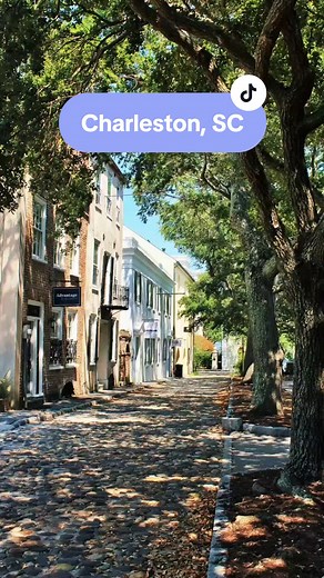 Explore the French Quarter in Charleston, SC