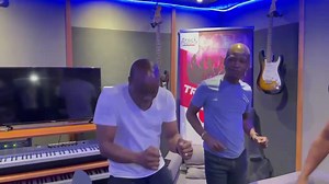 134K views · 10K reactions | #Instant enjaillement au studio avec Smarty lors de la répétition du titre "Voyager". | Magic System | Facebook