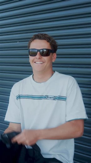 The Beagle’s board test on our #BullRun pt2, at @urbnsurf Sydney ⚡️ It’s a step-down fun board that’s incredibly user friendly but still performance oriented, designed to be your go-to up to head high. At 5’6”, this is a three inch step down from Lennix’s regular shortboard, a Monsta 5’9”. Dimensions below: 5’6” x 19 1/4” x 2 5/16” x 26L (he’s 5’9” & 148lbs / 67kg) #FunSeries 🎥 @zach.bowden | JS Industries