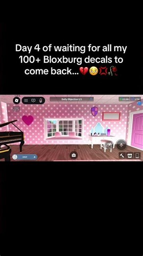 I want my bloxburg decals back. 😤💢💢 #bloxburgdecals #bloxburg #roblox #bug #decals
