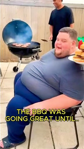 The BBQ Was Going Great Until… 😂🍔🔥 (Backyard Fail)
