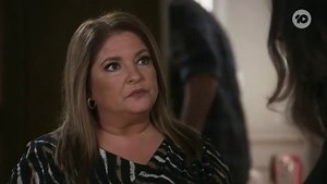 Neighbours 8870 and 8871 5th July 2022