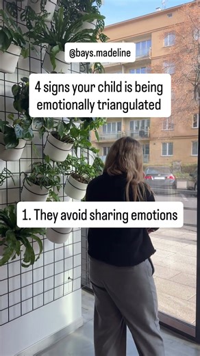 4 signs your child is being emotionally triangulated