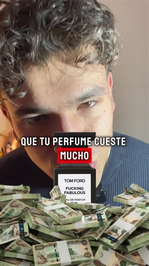https://historiasdeperfumes.com/ ¿Los perfumes caros duran más? ¿Los perfumes que duran más son mejores? ¿Los mejores perfumes son más caros? Si quieres dejar de creer todos los mitos acerca del mundo de la perfumería que circulan por internet y aprender perfumería de verdad... Entonces mejor suscríbete a nuestra newsletter: https://historiasdeperfumes.com/ Además en el primer email te contamos el error garrafal que cometen la mayoría de apasionados de perfumes cuando van a una perfumería a oler