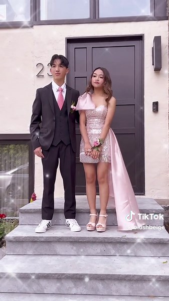 Prom? More like prom-ised to have fun with him 😊#BoyfieProm2025 #fyp #fypp #fy #fypage #canada🇨🇦 #viralvideos #tik_tok #montreal #promdate #couple