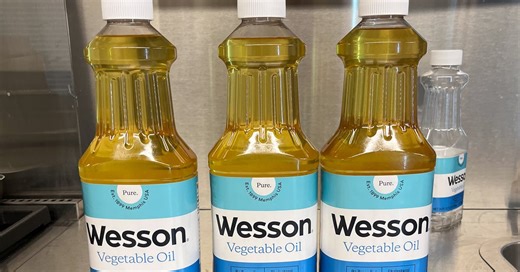 It’s True: You Should Never, Ever Pour Oil Down Your Drain. Do This Instead.