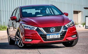 Test Drive Nissan Versa Exclusive CVT | Auto Test