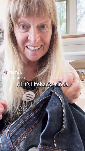 How To Fix a Zipper Easily Without Replacing It