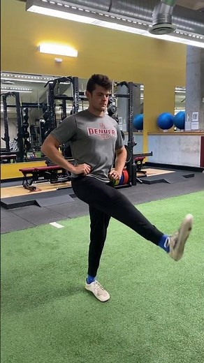 Standing Hip Circles