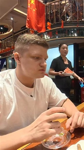 Get my Victor AI app in bio 👉 #chinese #mandarin #korea #chinatown #victortalking #polyglot #korean #learnchinese #learnkorean #learnchinese #studychinese #learnmandarin #studymandarin #fluent #prank #chinesegirl #victorai | Victor Talking Academy