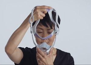 Mask how-to videos - AirTouch F20 - HCP Video Gallery Portal - ResMed